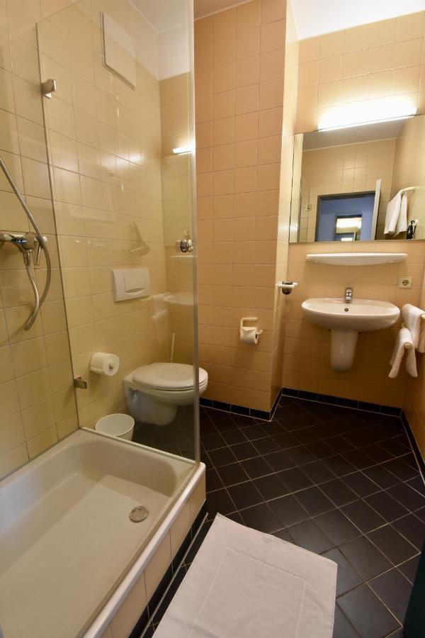 Hotel Kranz Gottmadingen Ngoại thất bức ảnh